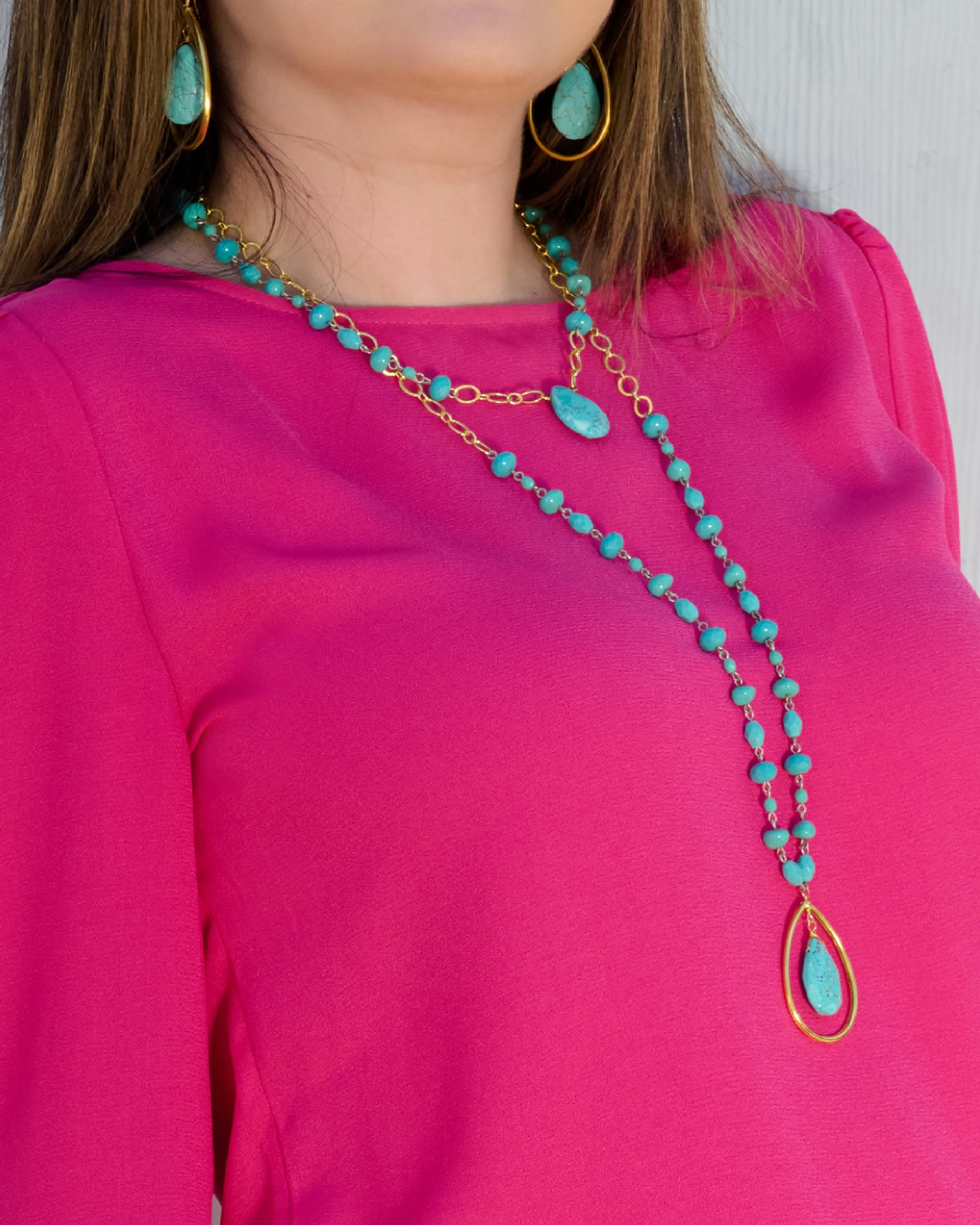 Chamita Short Turquoise Crystal Linkage Necklace