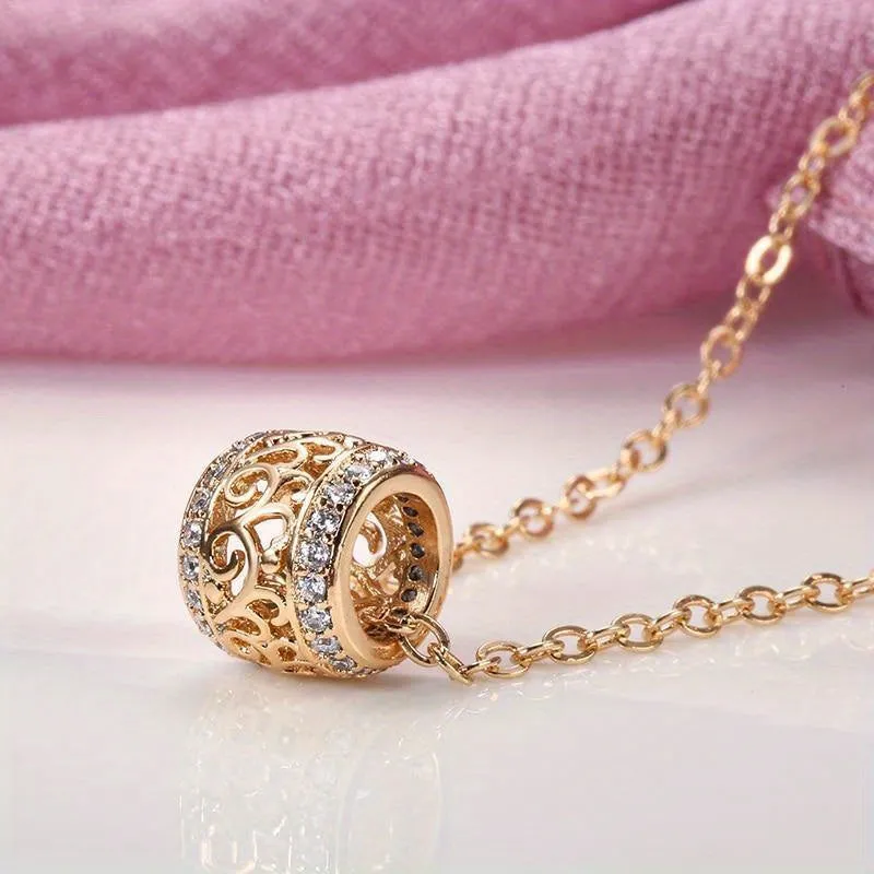 Exquisite 18K Gold Plated Hollow Circle Vintage Necklace