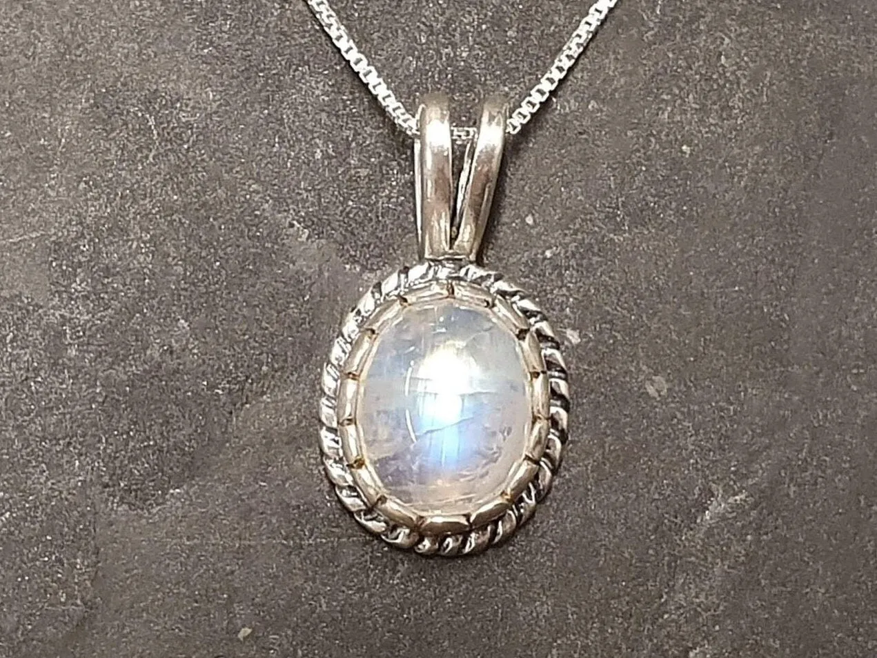 Moonstone Vintage Necklace - June Birthstone Pendant - Solitaire Moonstone Necklace