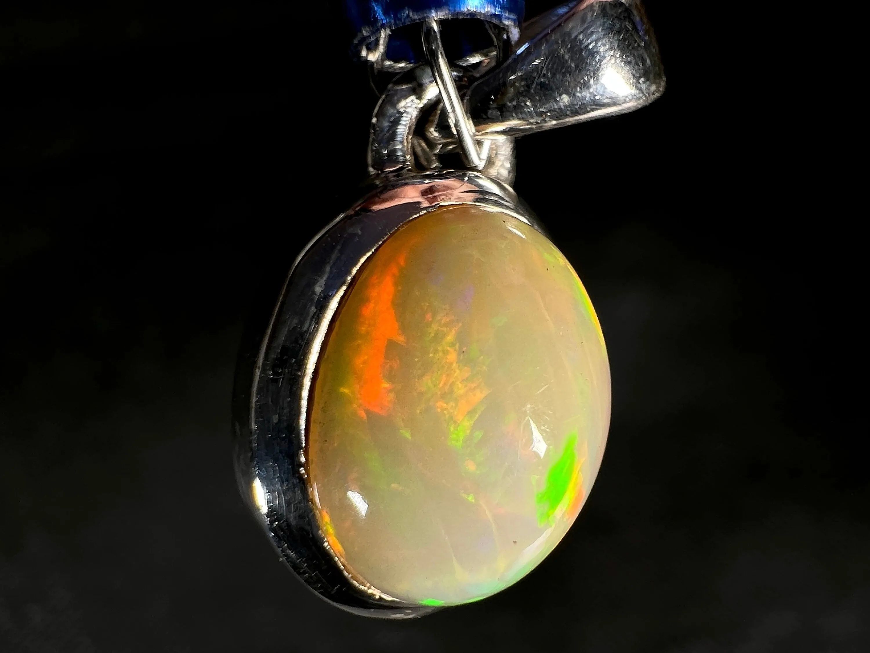 OPAL Pendant - Sterling Silver, 9x11mm Oval Cabochon - Birthstone Jewelry, Opal Cabochon Necklace, Welo Opal, 50946