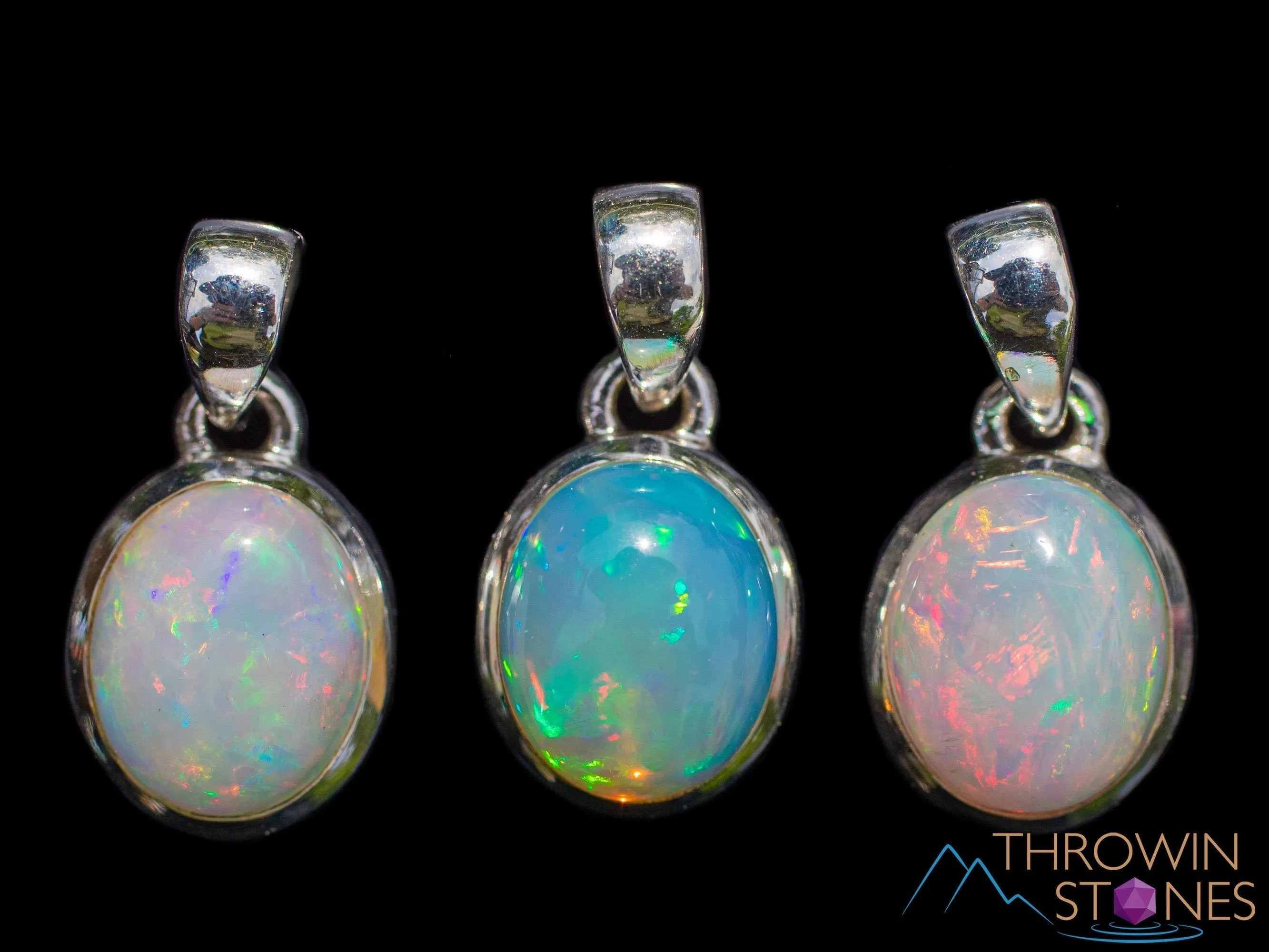 OPAL Pendant - Sterling Silver, Oval, Small - Birthstone Jewelry, Opal Cabochon Necklace, Welo Opal,  E1876