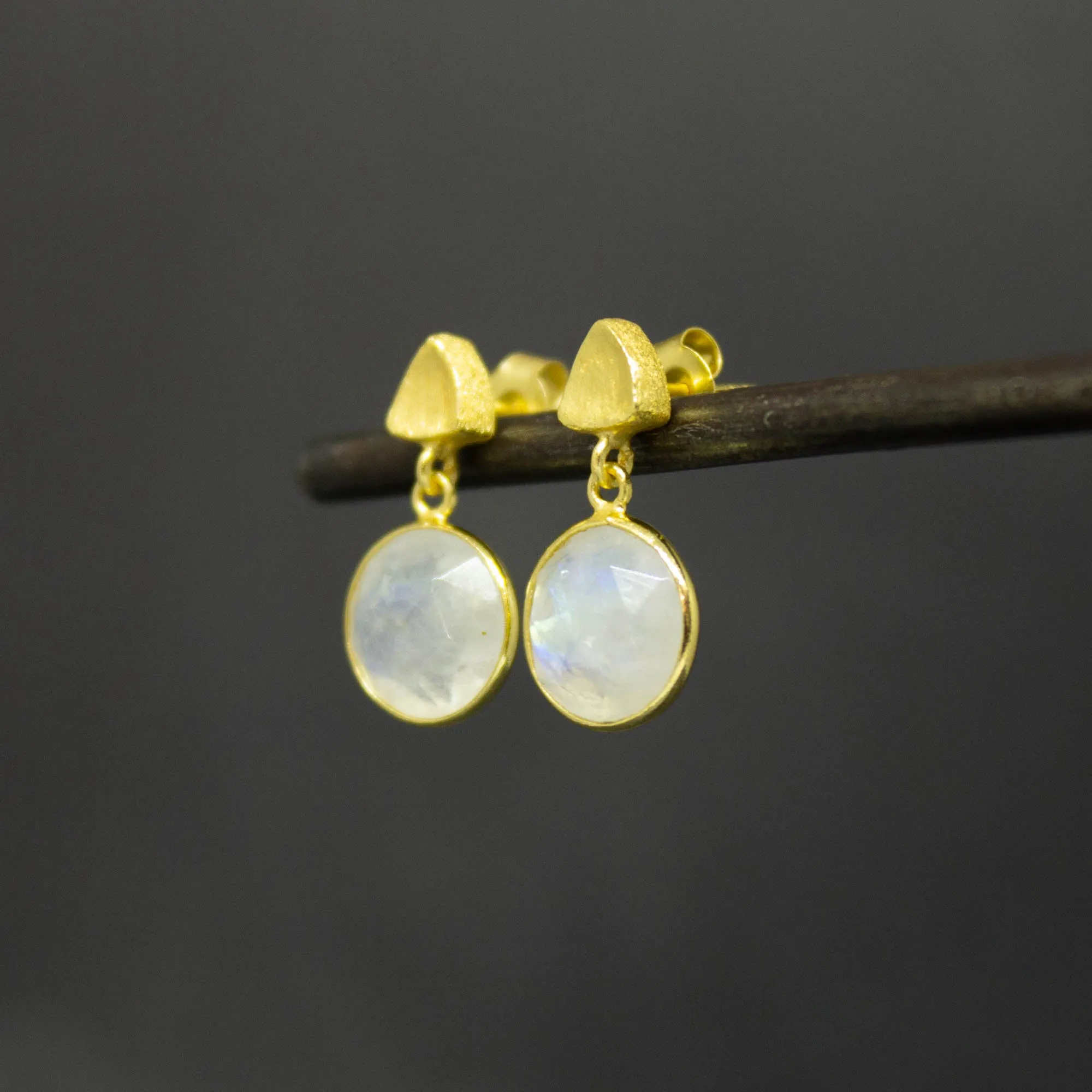 Round Gemstone and Brushed Gold Earrings