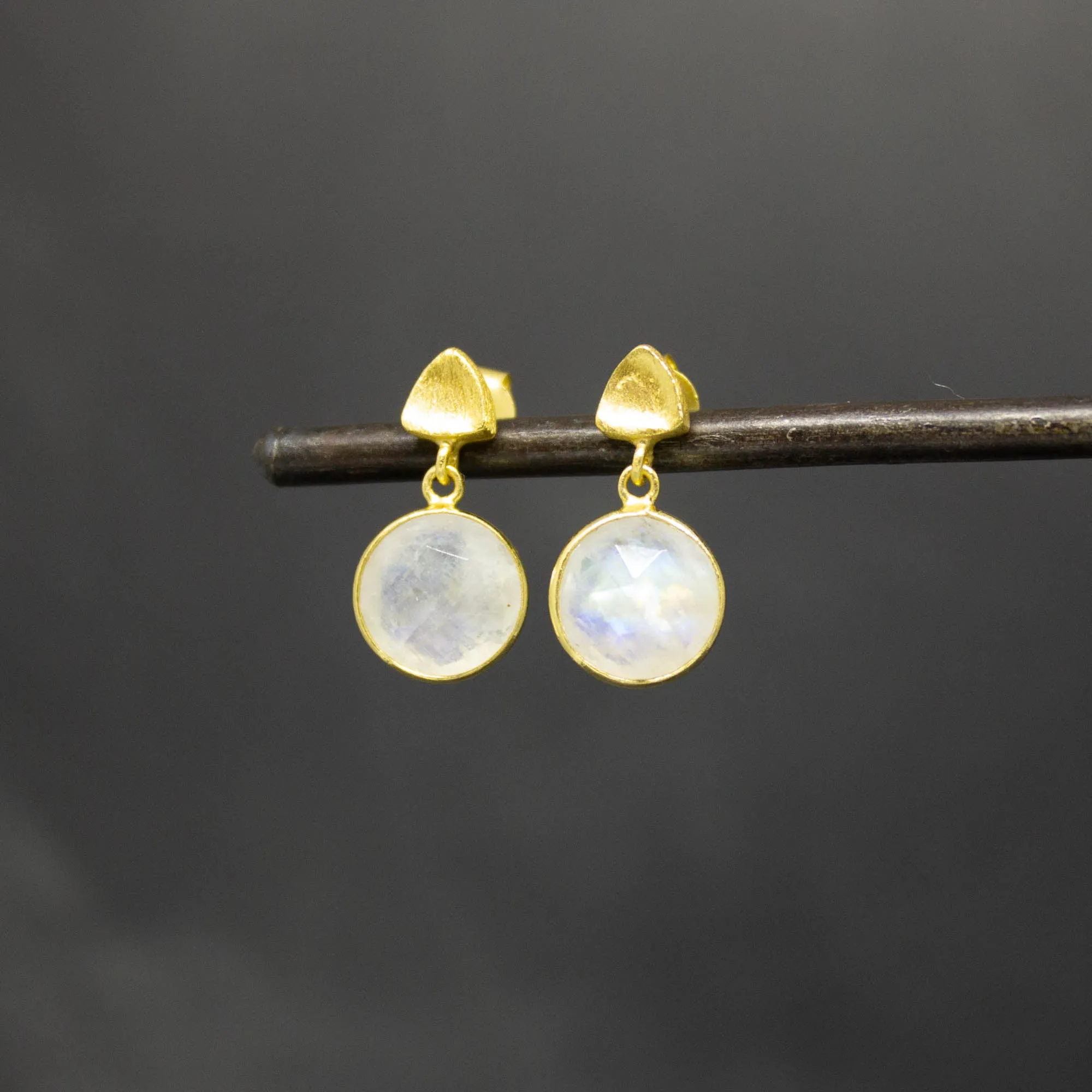 Round Gemstone and Brushed Gold Earrings