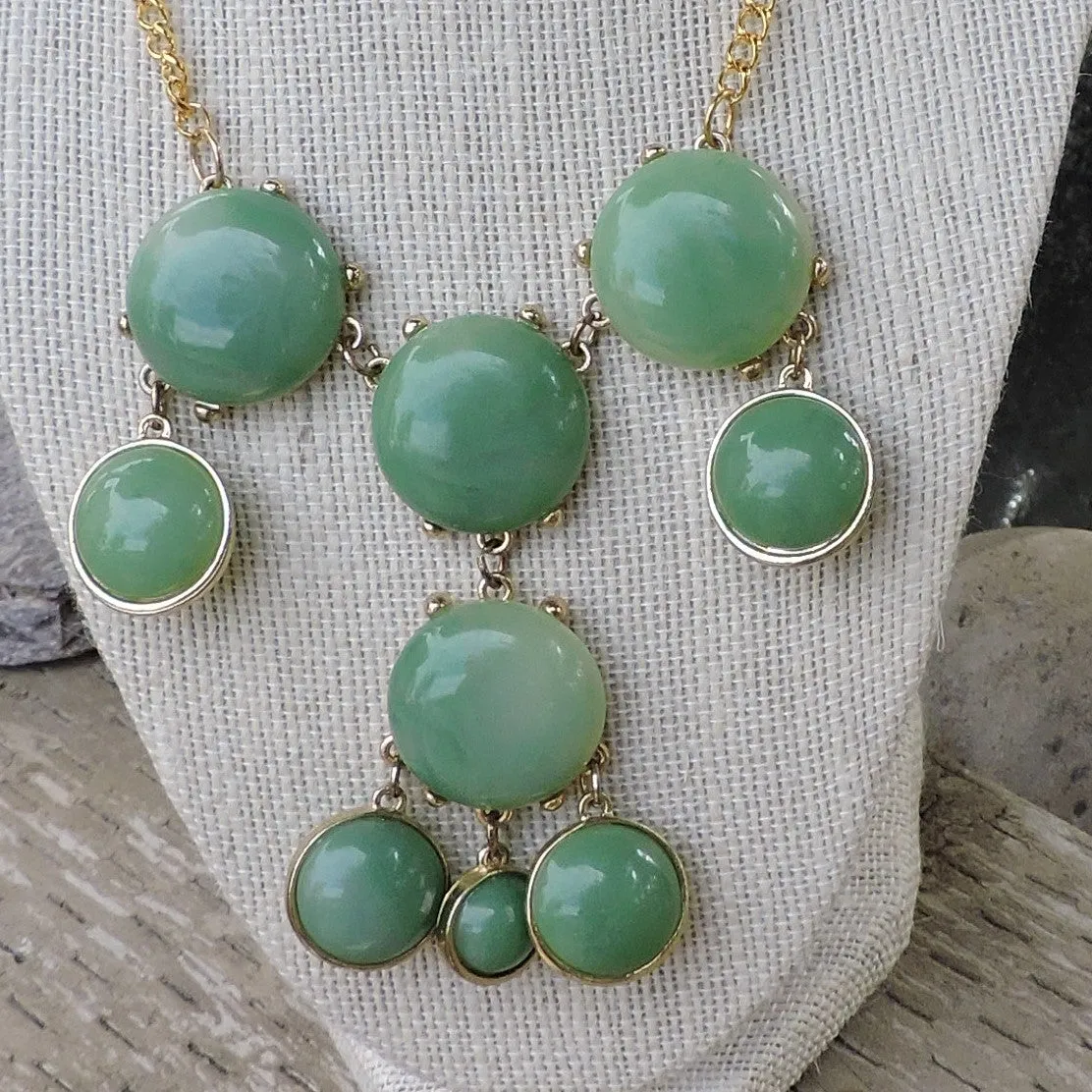 Variegated Green Stone Choker/Necklace