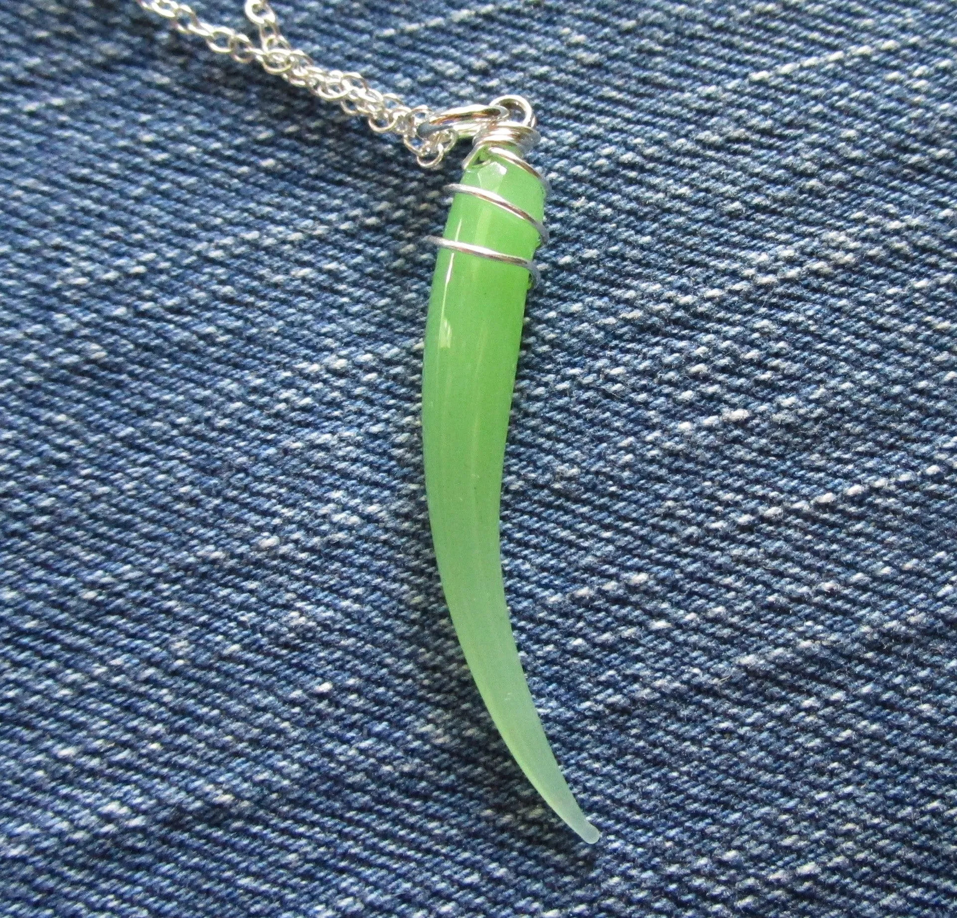 Vintage Green Opaline UV Vaseline Glass Horn Pendant Necklace