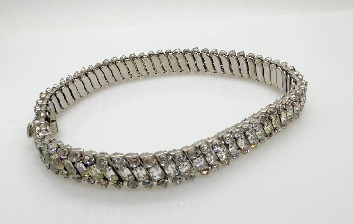 Vintage Parko Blazing Bright Rhinestone Expansion Choker